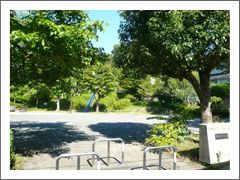 名瀬町第三公園